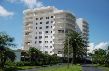 Caxambas Towers condo building on Marco Island