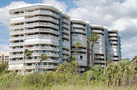 Chalet condo building on Marco Island