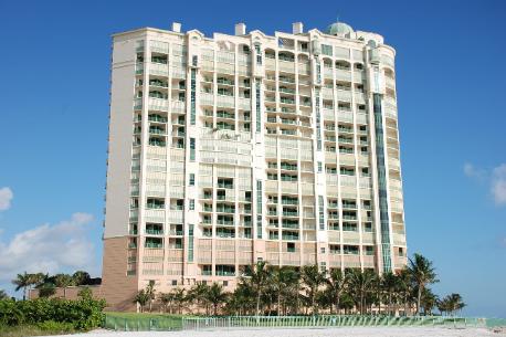 Cozumel condo building on Marco Island