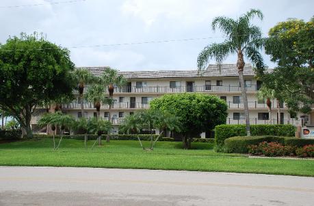 Dockside condo building on Marco Island