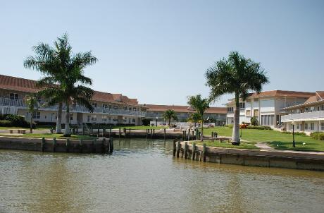 Marco Inn Villas condo building on Marco Island