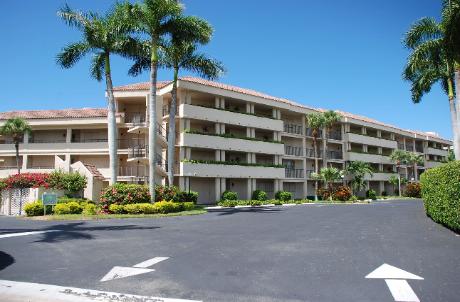 Shipps Landing I, II, III condo building on Marco Island