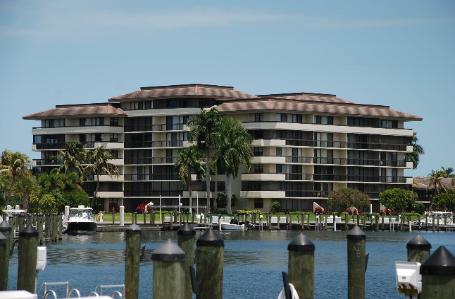 South Seas East condo building on Marco Island