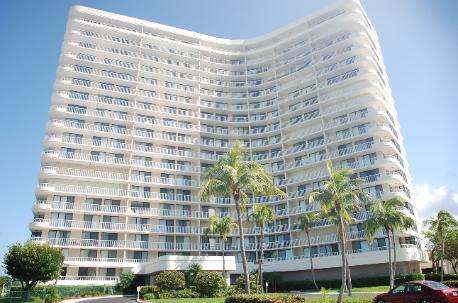 South Seas Tower 4 condo building on Marco Island