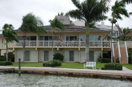 Ville De Marco East condo building on Marco Island